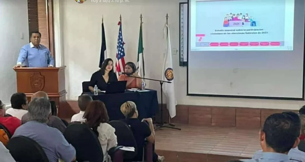 INE presenta sistema de información electoral en auditorio de la UAS. Foto: Cortesía