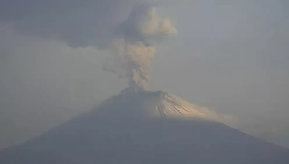 Protección Civil dijo que hasta las 6:00 horas de hoy se mantiene el semáforo en Amarillo fase 3 de la alerta volcánica del Popocatépetl.