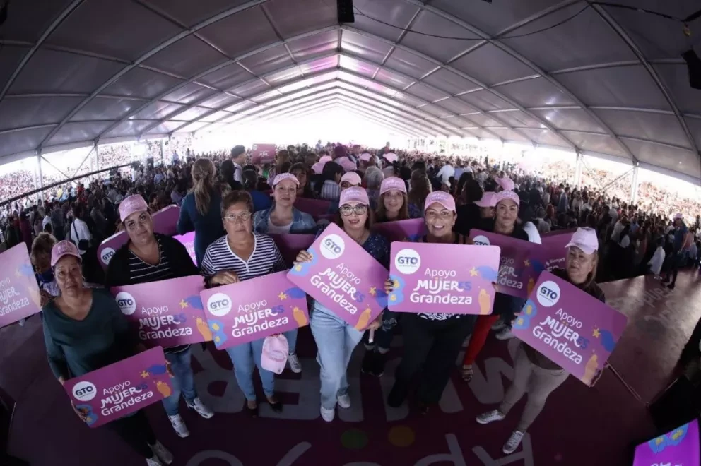 Ya puedes tramitar la tarjeta Apoyo MujerES Grandeza en Guanajuato. Foto: Cortesía