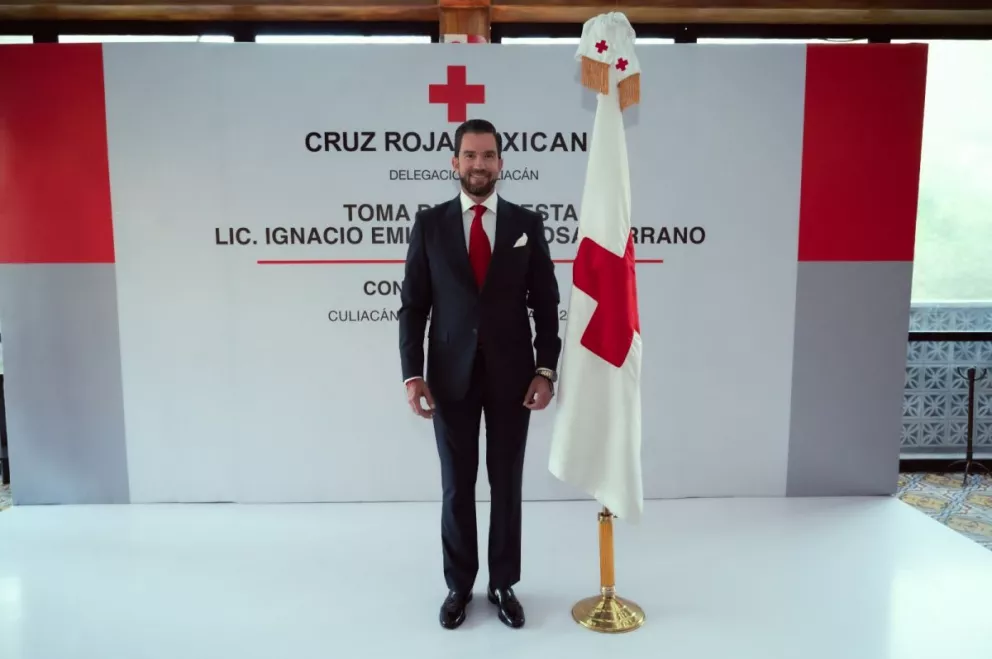 Ignacio Emilio Escobosa toma protesta como presidente de Cruz Roja Culiacán