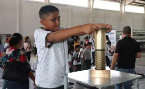Más de 300 niños de Escuinapa visitan el Museo de Ciencia en Movimiento