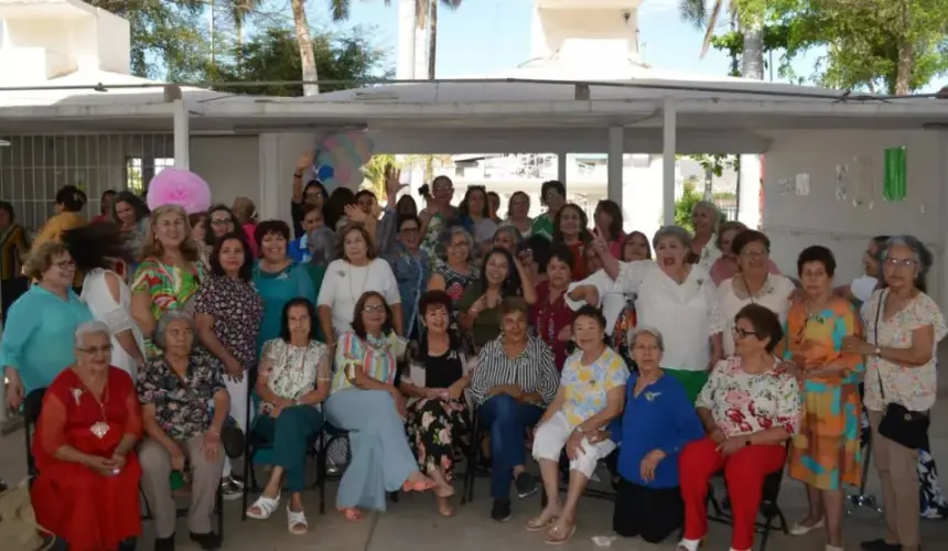 En el CEDI Nro. 2, que se ubica sobre la Calzada Heroico Colegio Militar se ofrecen diversos servicios como de Psicología y una variedad de cursos y talleres. Fotos Juan Madrigal