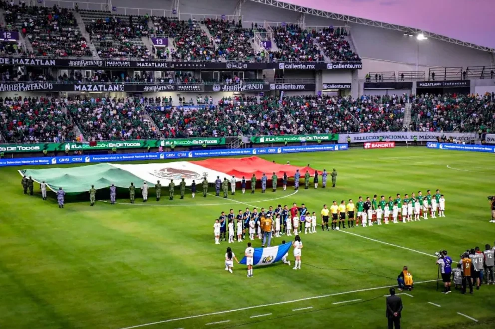 ¿No lo viste? Así se vivió el primer juego de futbol de la Selección Méxicana en Mazatlán, Sinaloa