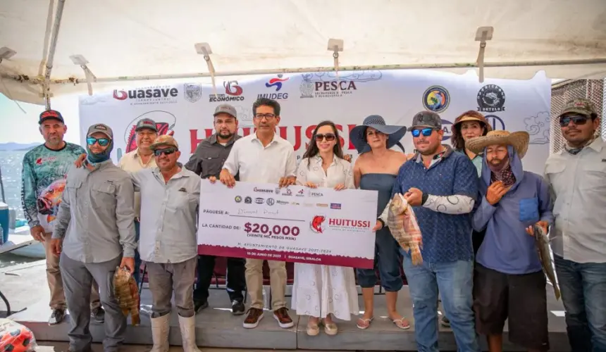 El primer lugar del torneo de pesca fue para el equipo de Diesel Point.  Foto: Cortesía