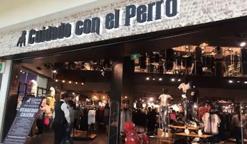 Cuidado con el Perro compra C&A México.