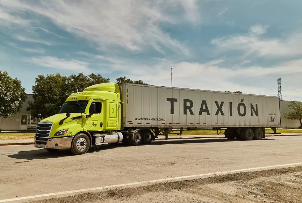 Traxión se extiende a EEUU; adquiere BBA Logistics.