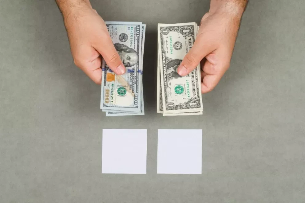 Precio del dólar hoy miércoles 21 de junio en México. Foto: Freepik