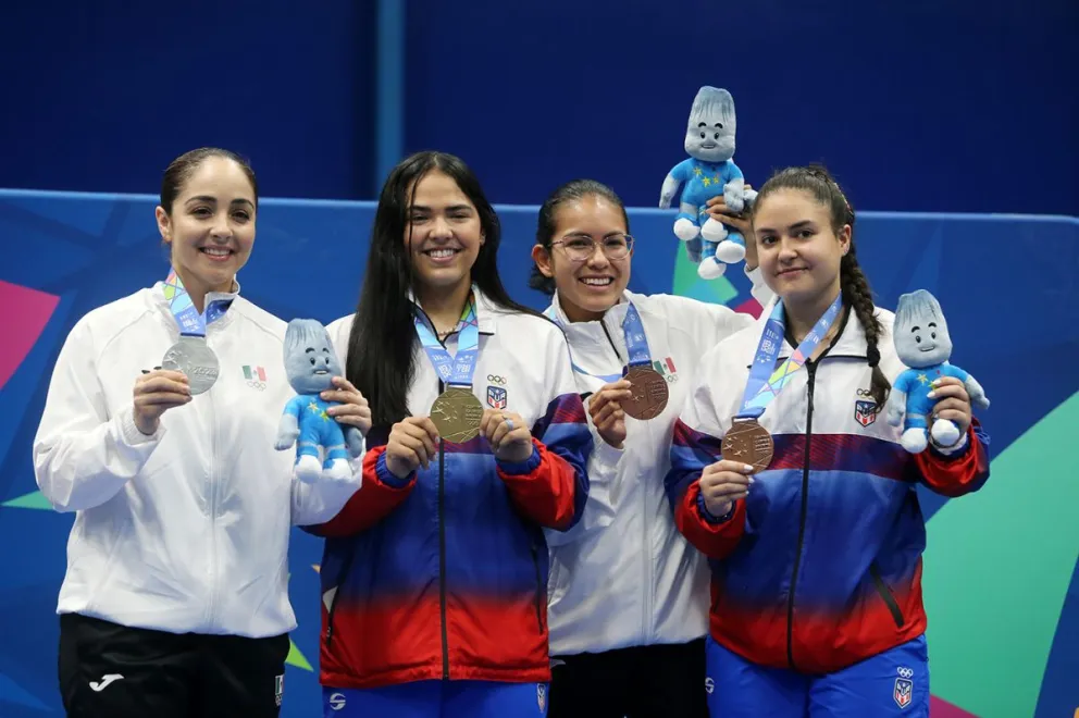 Con medalla de plata, Yadira Silva cierra actuación en San Salvador 2023.