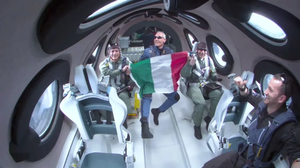 Se realizó el primer vuelo espacial comercial de Virgin Galactic
