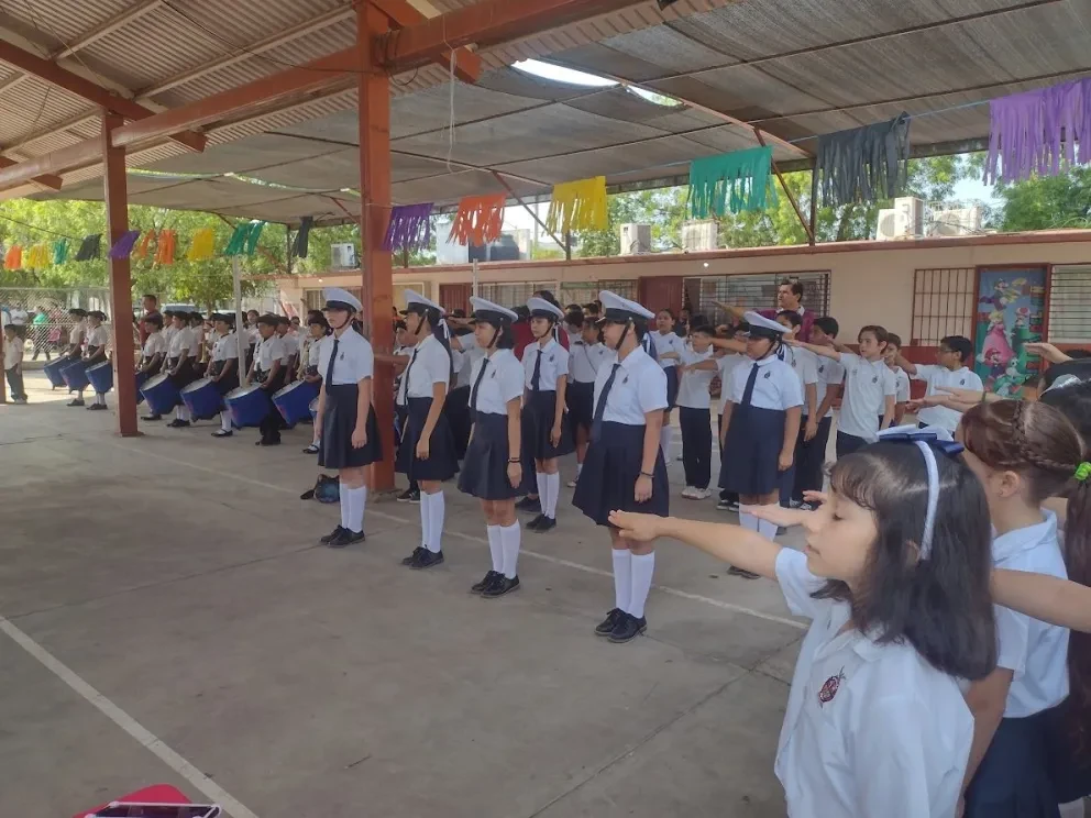 En Barrancos reconocen a los niños destacados de la primaria Natalio Landeros Ramos