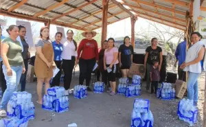Llevan agua y apoyos a más de 10 comunidades afectadas por la sequía en Mocorito