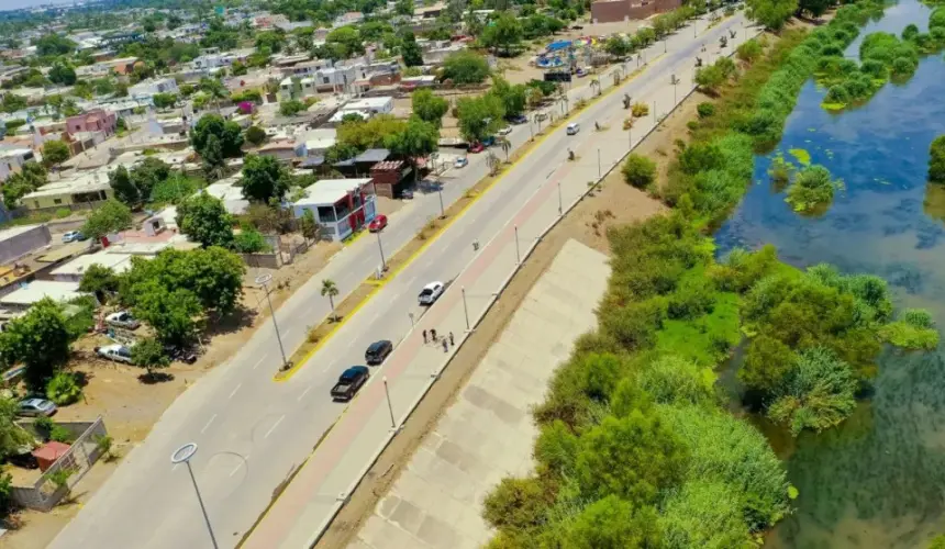 Los fines de semana cerrarán un carril del malecón María del Rosario Espinoza, en Guasave. Foto: Cortesía