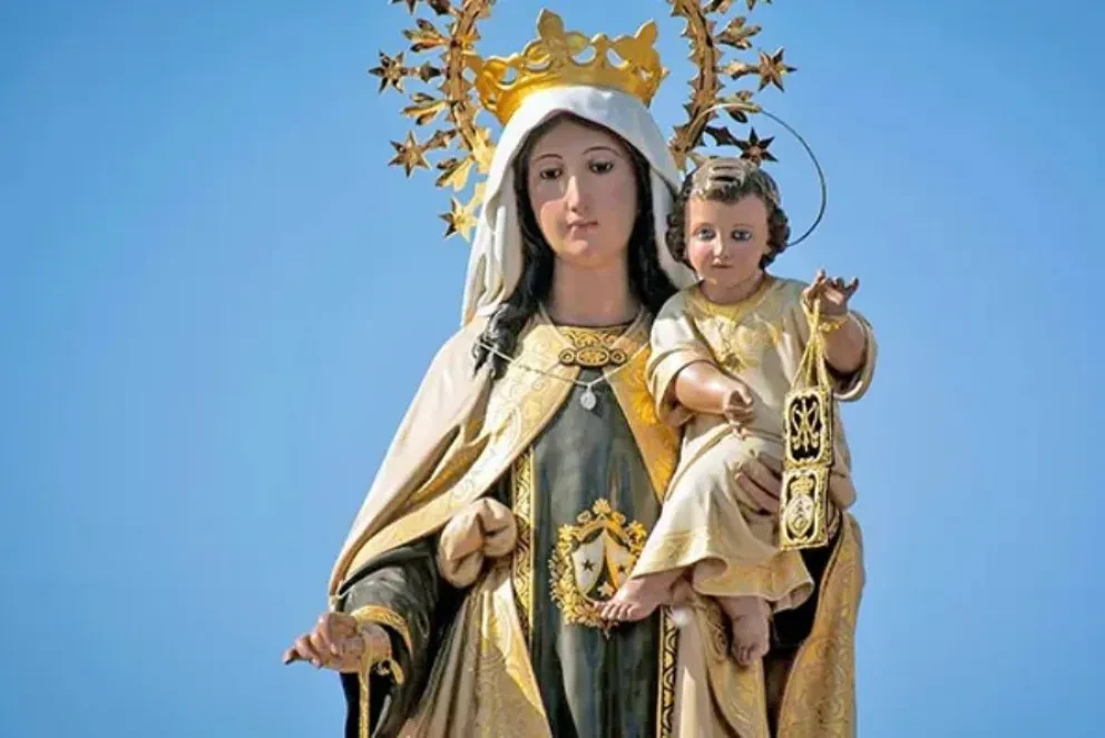 Cómo rezar la novena de la Virgen del Carmen.