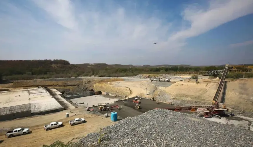 Aceleran los trabajos de la presa Libertad en Nuevo León. Foto: Cortesía