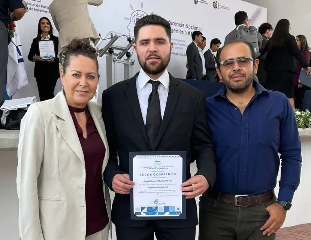 Ángel Daniel, egresado guanajuatense del TecNM que trabaja en Inglaterra para la BMW
