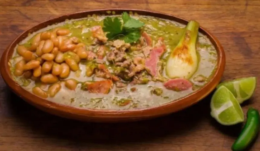 Deléitate con el sabor único de carnes en su jugo: un platillo tradicional de Jalisco