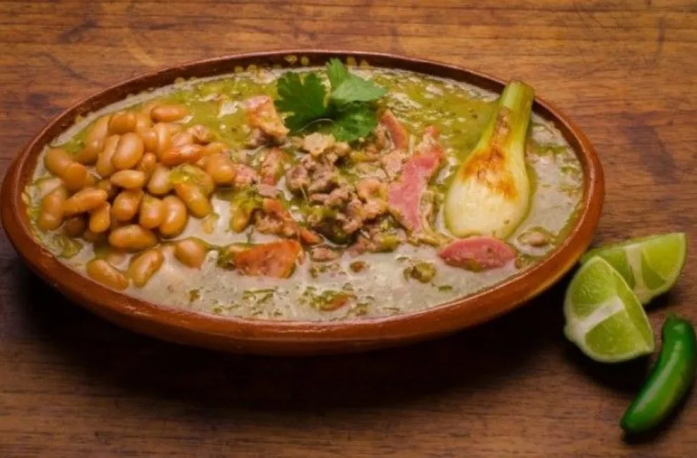 Deléitate con el sabor único de carnes en su jugo: un platillo tradicional de Jalisco