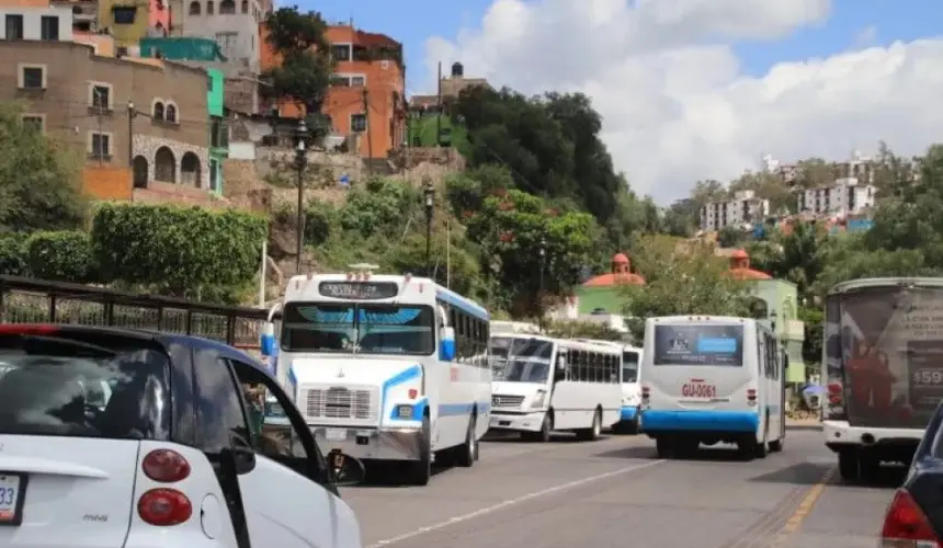 Choferes de León buscarían conectarse con el C4 Guanajuato