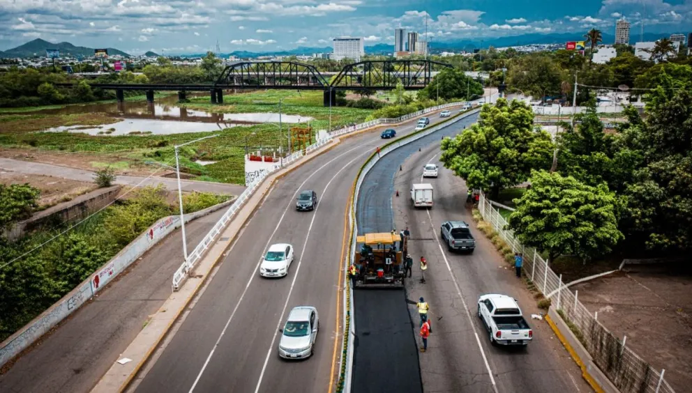 Renuevan pavimentación en Culiacán. Foto: Cortesía