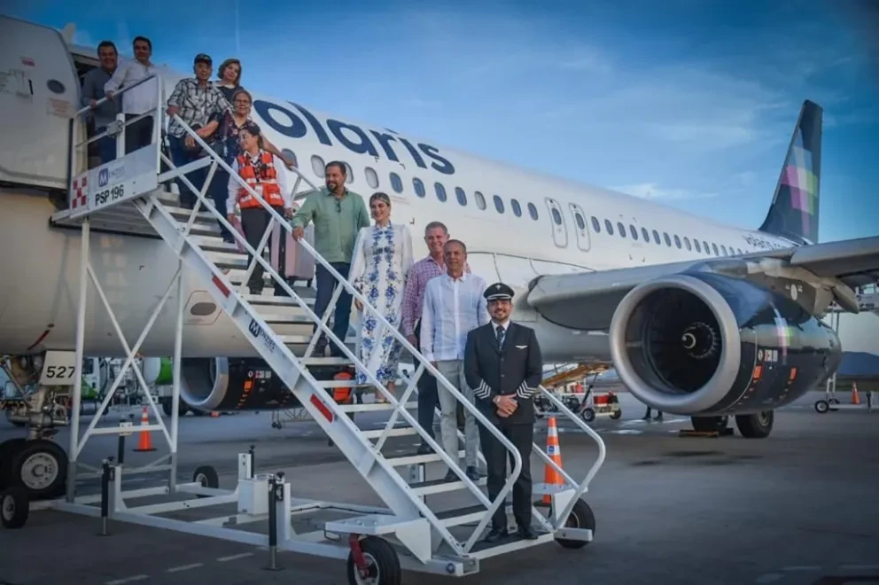 Inuguran vuelo de Volaris Los Mochis-Mexicali. Foto: Cortesía