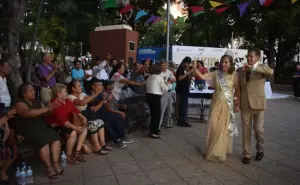 ¡Celebran con un panchangón! Culiacán cumple 23 años con sus Tardes de Danzón y así lo festejaron en la plazuela Obregón