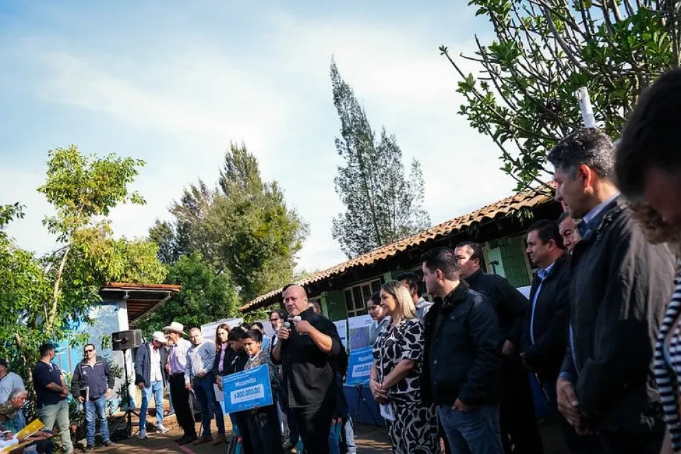 Las grandes obras que anunció Enrique Afaro para Tuxcueca y Tizapán El Alto