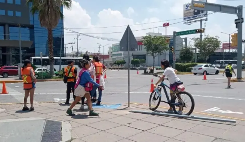 Fomentan conciencia vial y recuperan la preferencia del peatón y el ciclista en León, Guanajuato