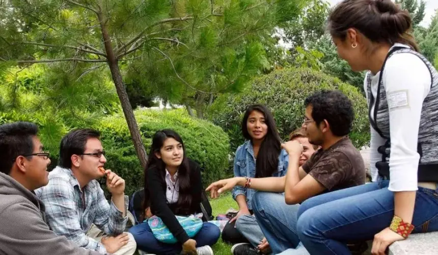 Puebla reconoce esfuerzo de jóvenes con el “Premio Municipal de la Juventud