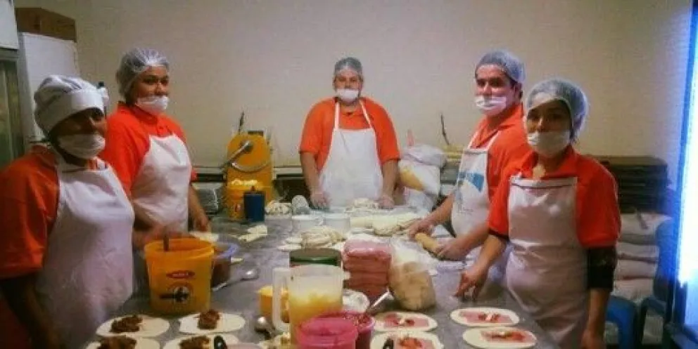 Empanadas Don Juan en Guanajuato se pintan de rosa por Barbie