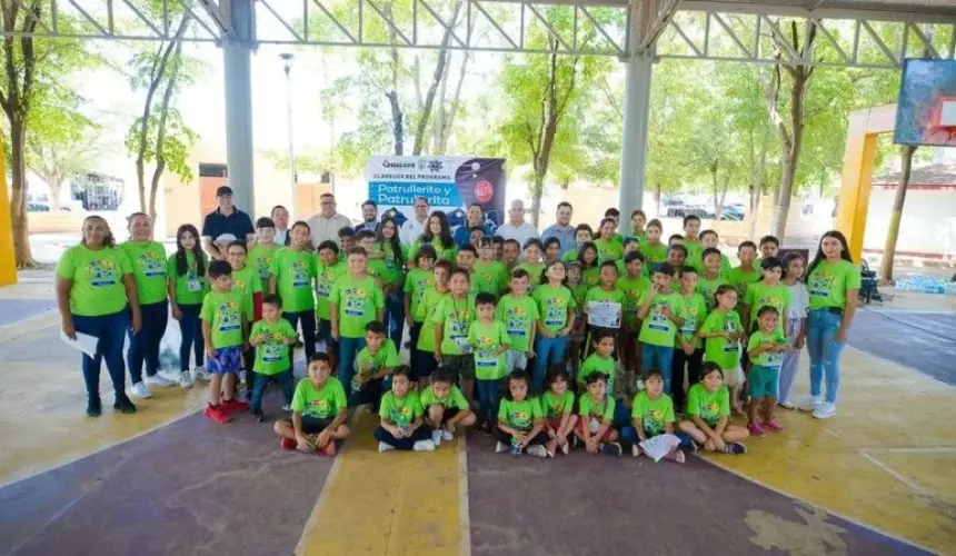 70 niños se graduaron del curso de verano Patrulleritas y Patrulleritos 2023, en Guasave. Foto: Cortesía