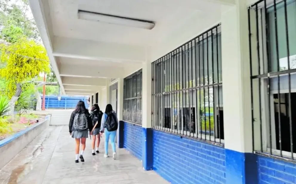 Requisitos y documentación para inscribirse en Becas Contigo en el municipio de Apodaca. Foto: Cortesía