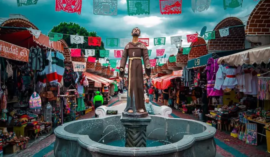 Un paseo por el Mercado de Artesanías “El Parián“ en Puebla