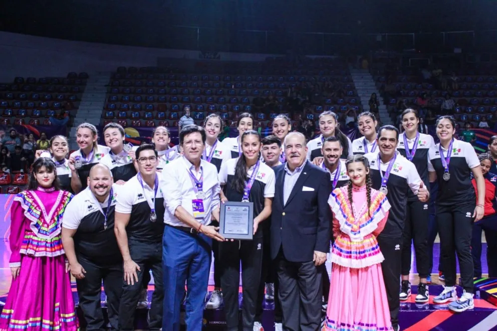 México gana medalla de plata en Copa Panamericana Femenil sub-23 de voleibol de sala