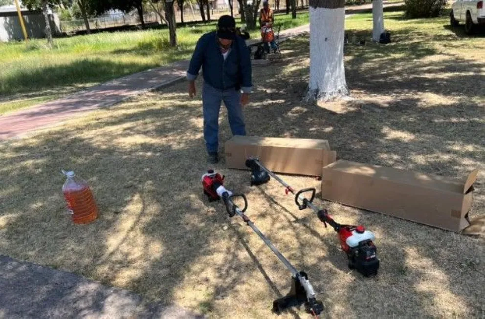 Ciudadanos comprometidos revitalizan parques de la colonia Del Valle en Ciudad Obregón, Sonora