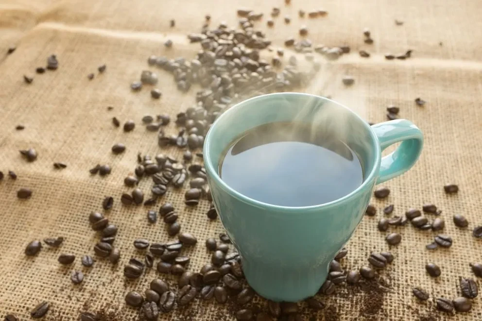 El café puede mejorar la calidad de vida en el envejecimiento; descubren compuesto con beneficios para la salud