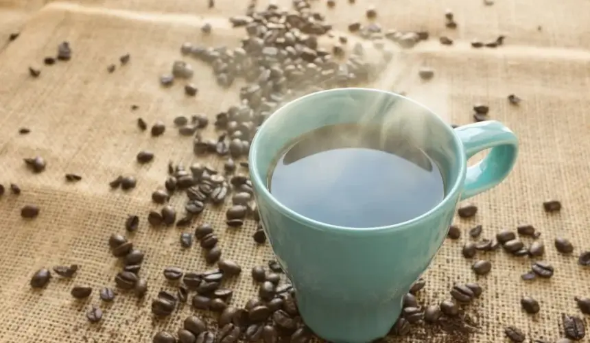 El café puede mejorar la calidad de vida en el envejecimiento; descubren compuesto con beneficios para la salud