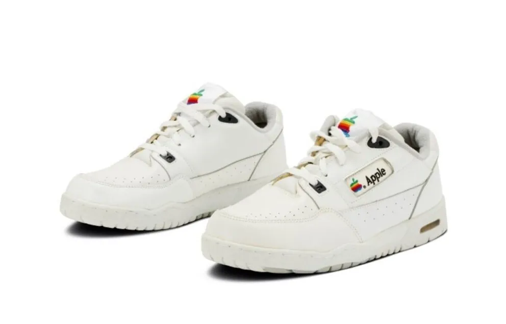Las zapatillas de Apple, el exclusivo objeto de colección que se cotiza en 50 mil dólares