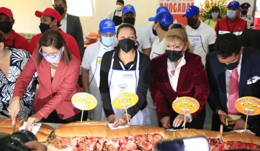    Fechas y sede la Feria Internacional de la Torta de la alcaldía Venustiano Carranza en la CDMX. Foto: Cortesía