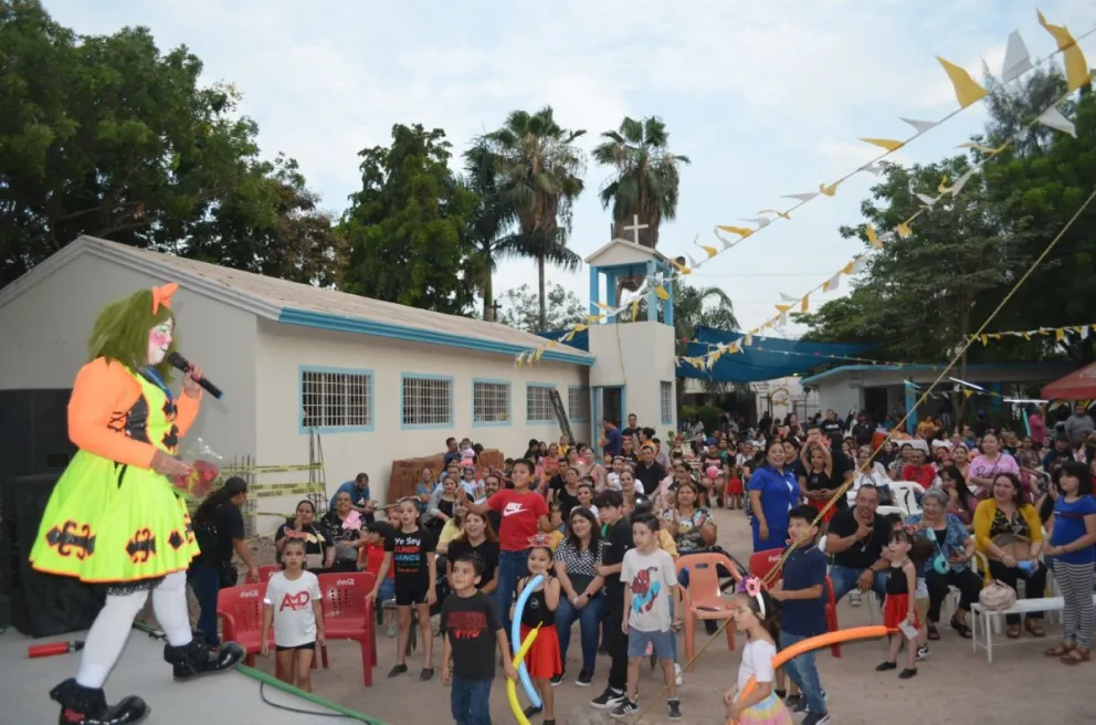 Las fiestas patronales van adaptando un espacio territorial, una identidad, una pertenencia. Además, favorece la convivencia social. Fotos: Juan Madrigal