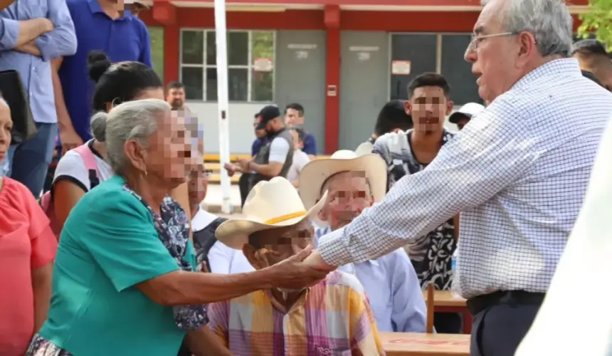 No están solos, vamos a estar con ustedes: Rocha a familias desplazadas