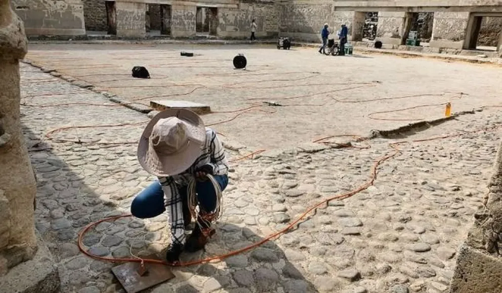  Encuentran túneles bajo la iglesia principal de Mitla, en Oaxaca; la leyenda se volvió realidad.