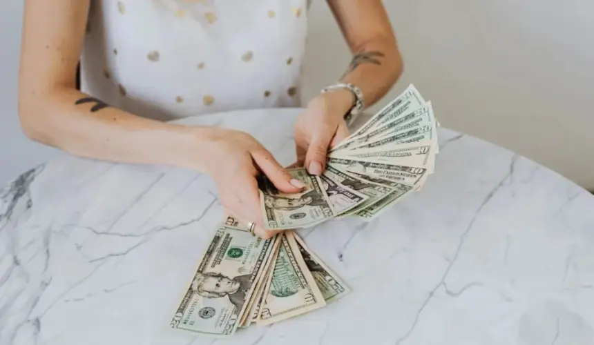 Precio del dólar hoy viernes 4 de agosto en México. Foto: Pexels