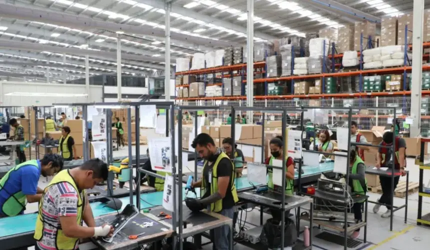 La industria manufacturera sigue creciendo en el estado de Puebla, reporta INEGI. Foto: Cortesía