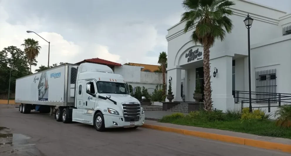 Llegan al museo de los Tigres del Norte 400 artículos, que usaron en algún momento de su carrera musical. Foto; Cortesía