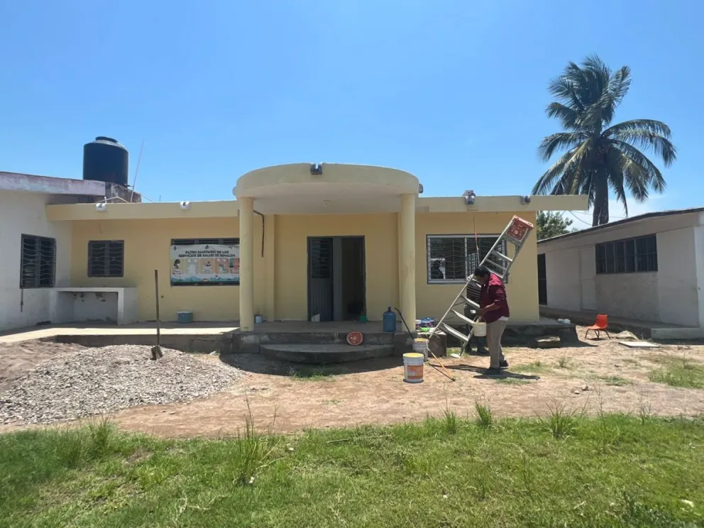 Los trabajos que se están realizando consisten en la rehabilitación del inmueble como el remozamiento y pintado por dentro y exterior, así como mejoras del sistema eléctrico, agua potable y drenaje.