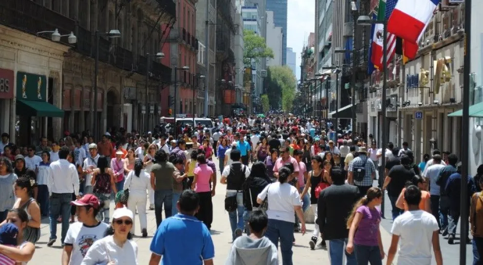 Baja la pobreza y desigualdad en México: CONEVAL