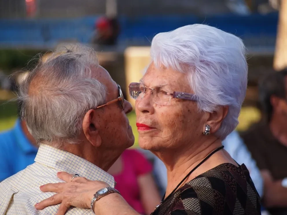 Adultos mayores con tarjeta INAPAM recibirán un beneficio único este 15 de agosto de 2023