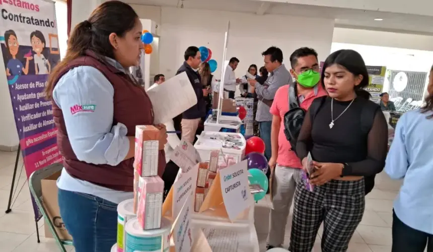 Feria de Empleo en San Bartolo, Puebla. Foto: Cortesía