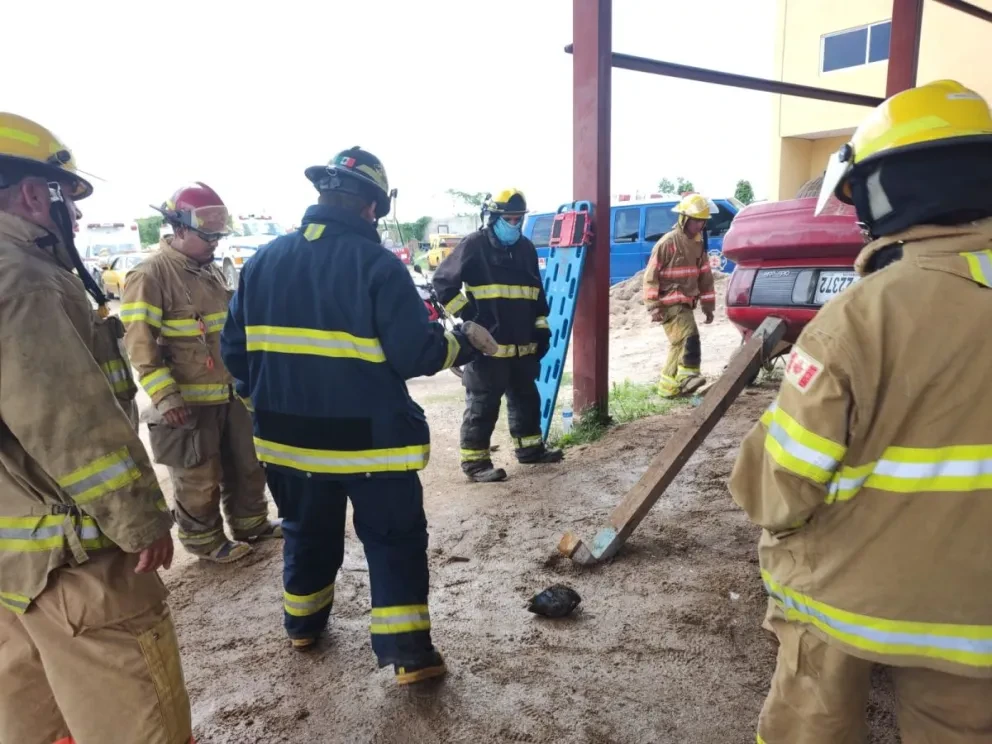 Elementos de cuerpos de auxilio se actualizan en el manejo de las, “Quijadas de la Vida”