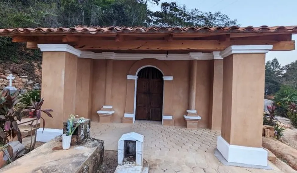 Restauración de dos capillas del siglo XIX, en Otatitlán de Morelos. Foto: Cortesía